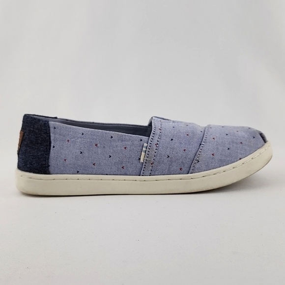 ⭐️3/ $30⭐️ TOMS Classics Heart Motif Woven Kids Espadrilles Slip-on Blue Size 2 - Picture 4 of 15